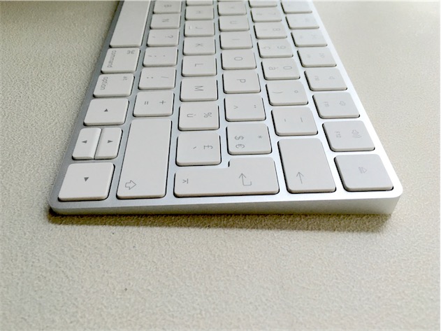 Le profil du Magic Keyboard.