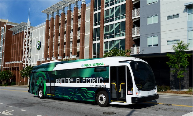 Proterra commercialise déjà des bus électriques aux États-Unis.
