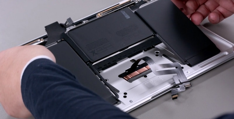 La batterie du MacBook Air est remplaçable individuellement