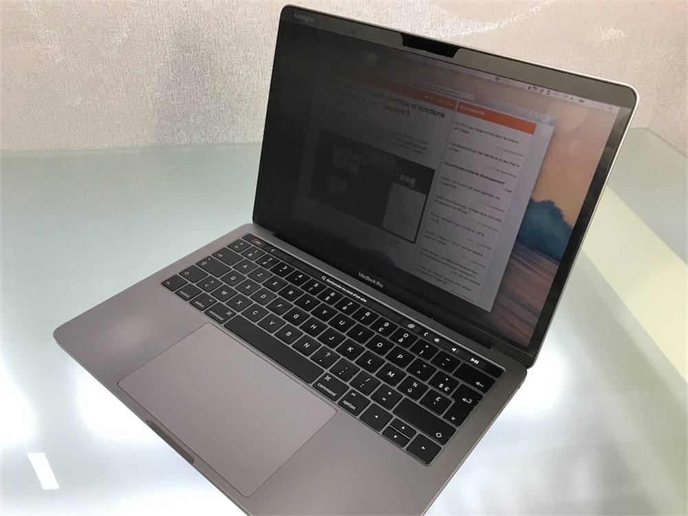 Filtre de confidentialité magnétique ultra-fin de Kensington pour MacBook  Pro 14 pouces - Apple (FR)